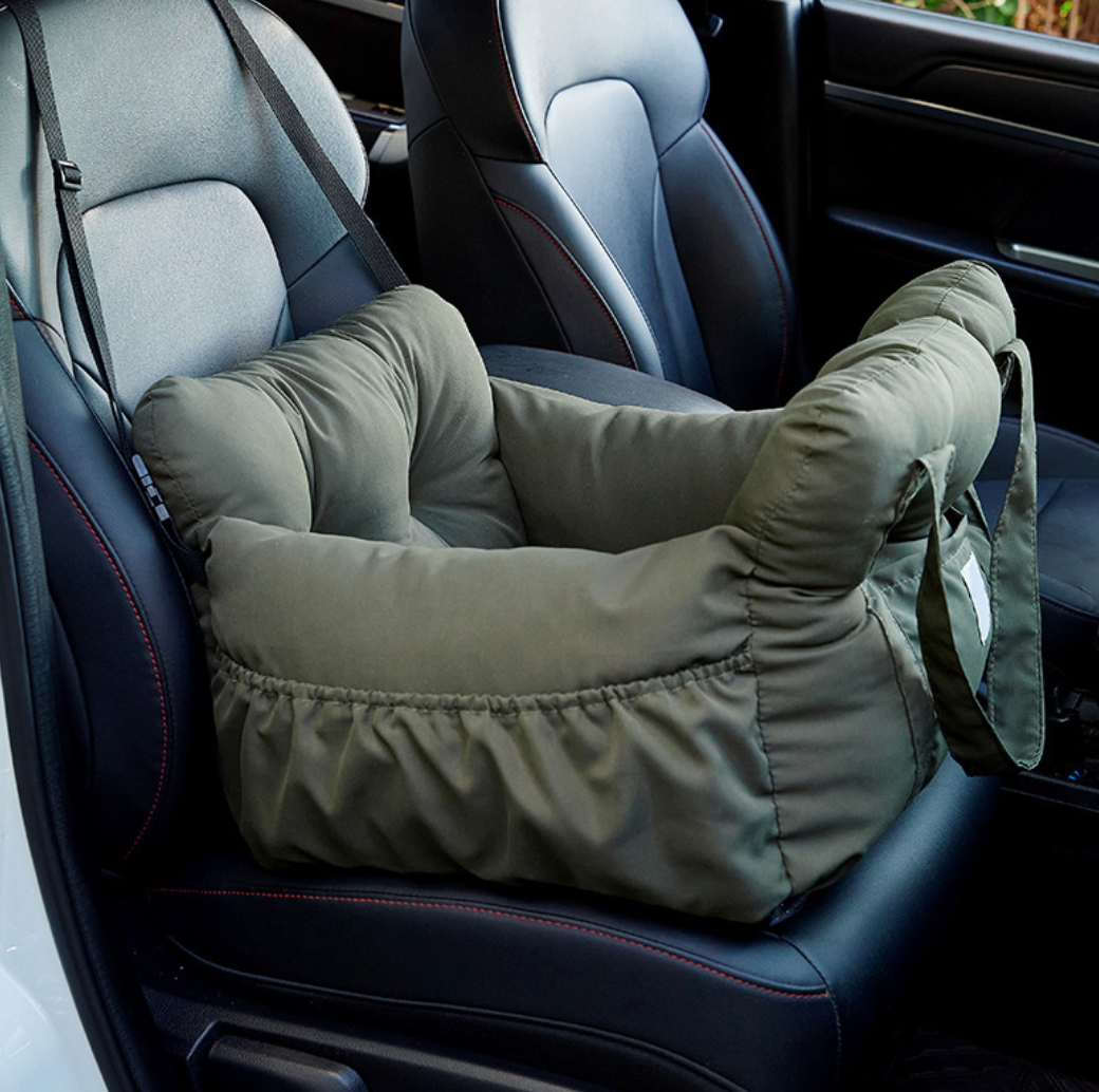 Teddyngton TravelNest™ – Luxus Hundeautositz & Reisebett.